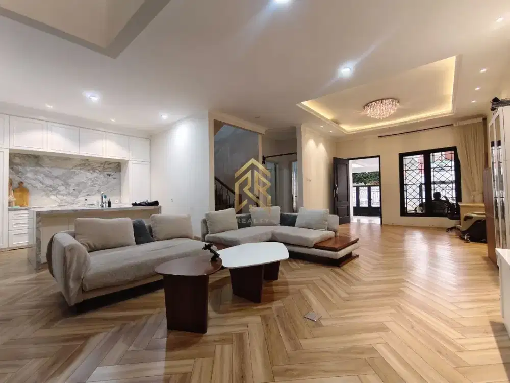 Rumah Mewah Full Furnished di Turangga Lengkong Buahbatu Bandung