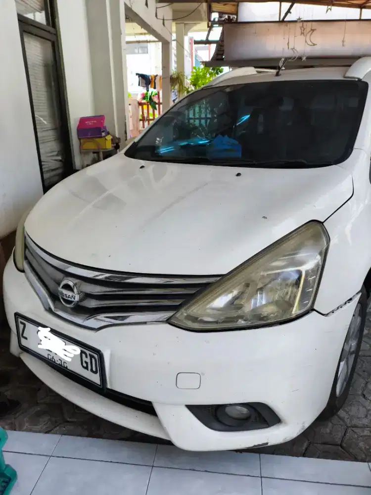 Grand livina SV