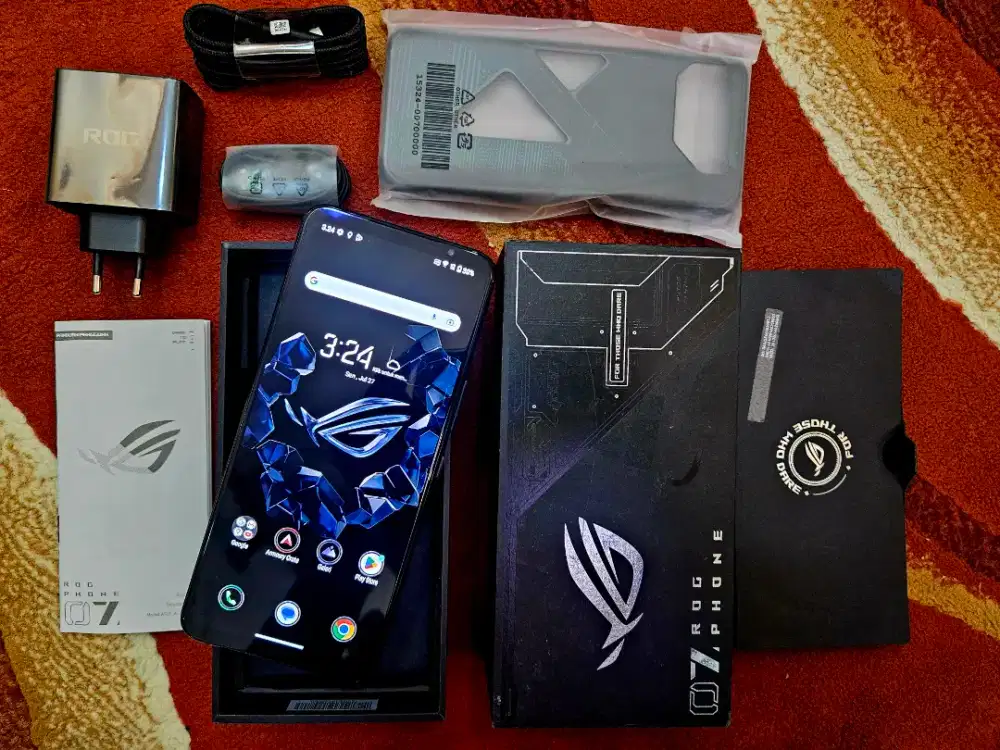 Asus ROG 7 8/256