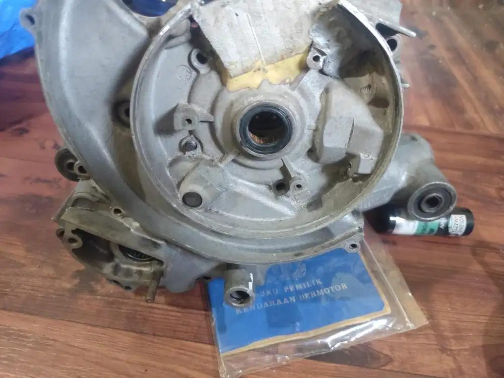 Rengkes / Crankcase Vespa Excel + Dokumen Lengkap