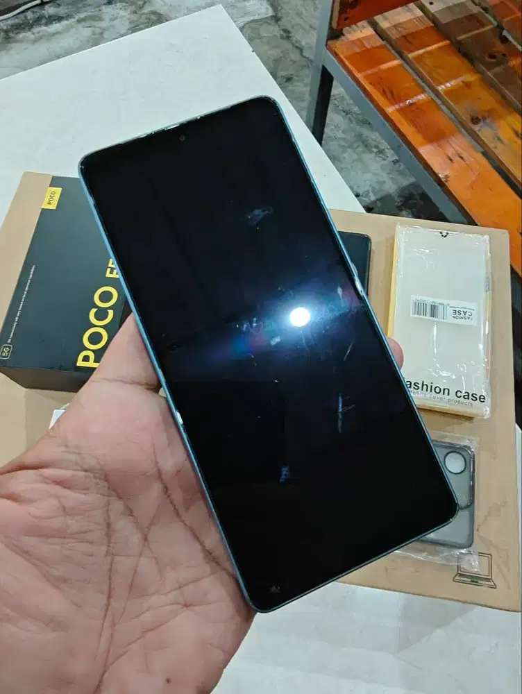 Poco F5 8/256 5G biru fullset ori