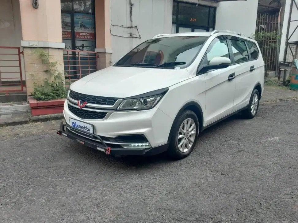 Pajak Panjang - Wuling Cortez 1.5S T Lux Bensin AT 2021 Putih