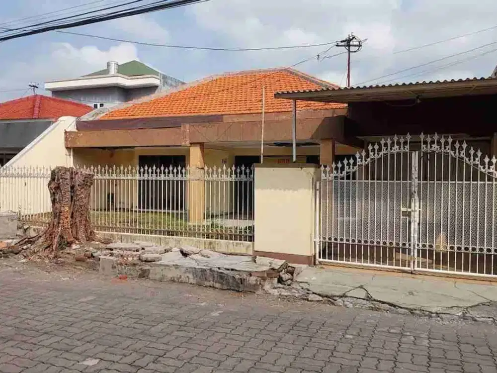 Dijual Rumah Dharmahusada Utara Surabaya