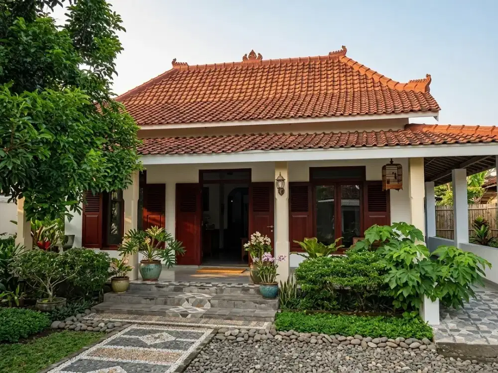Tanah Luas 5.300 m² Plus Rumah Joglo Jati di Blitar, Potensi Bisnis & Investasi