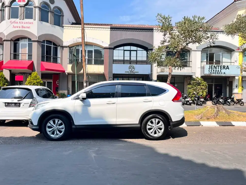 Jual Santai CRV 2.0 2013 Putih
