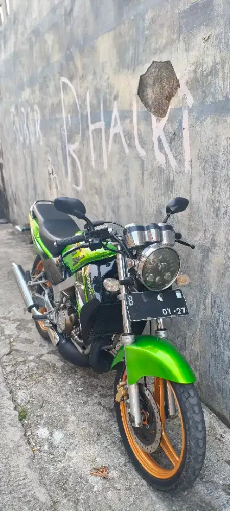 Kawasaki Ninja R 2013