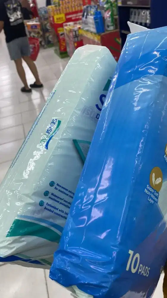 Dibutuhkan menjaga lansia di rsud duren sawit