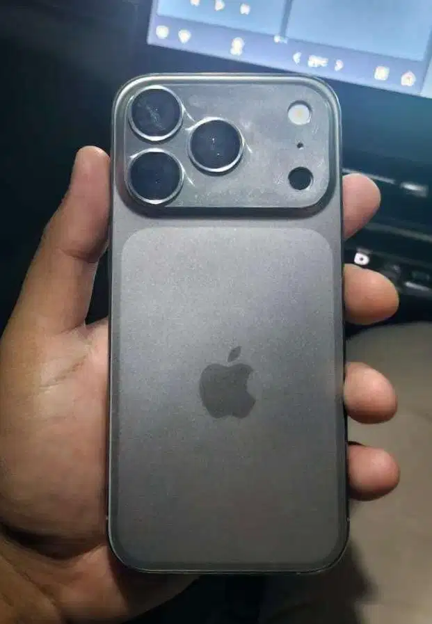 iPhone 16 PRO 128GB murah aja. Bisa tt