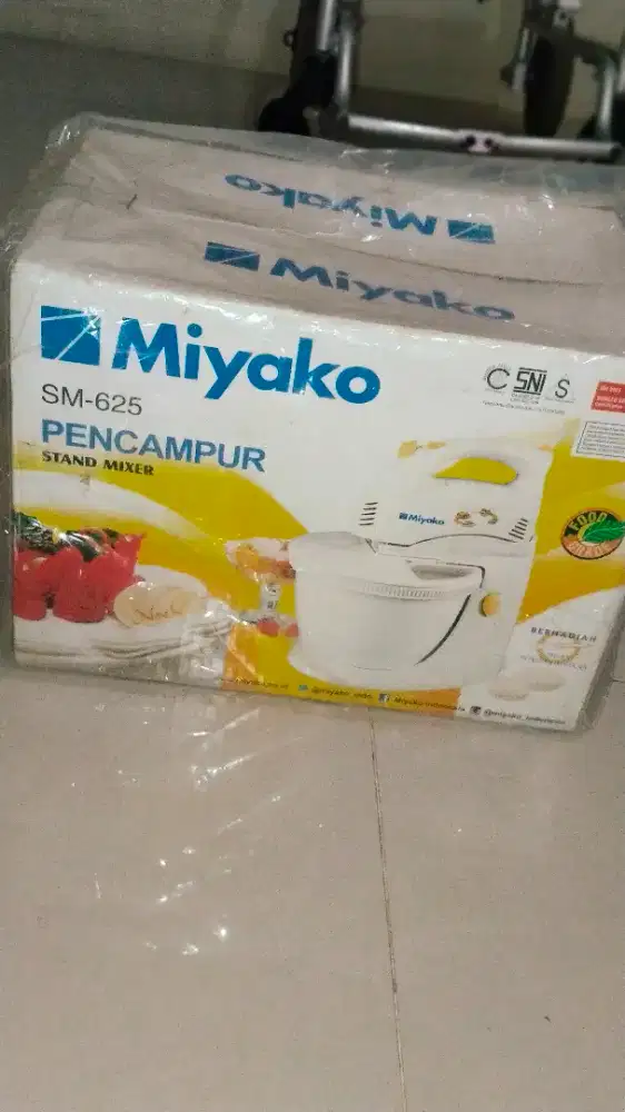 Miyako Stand Mixer
