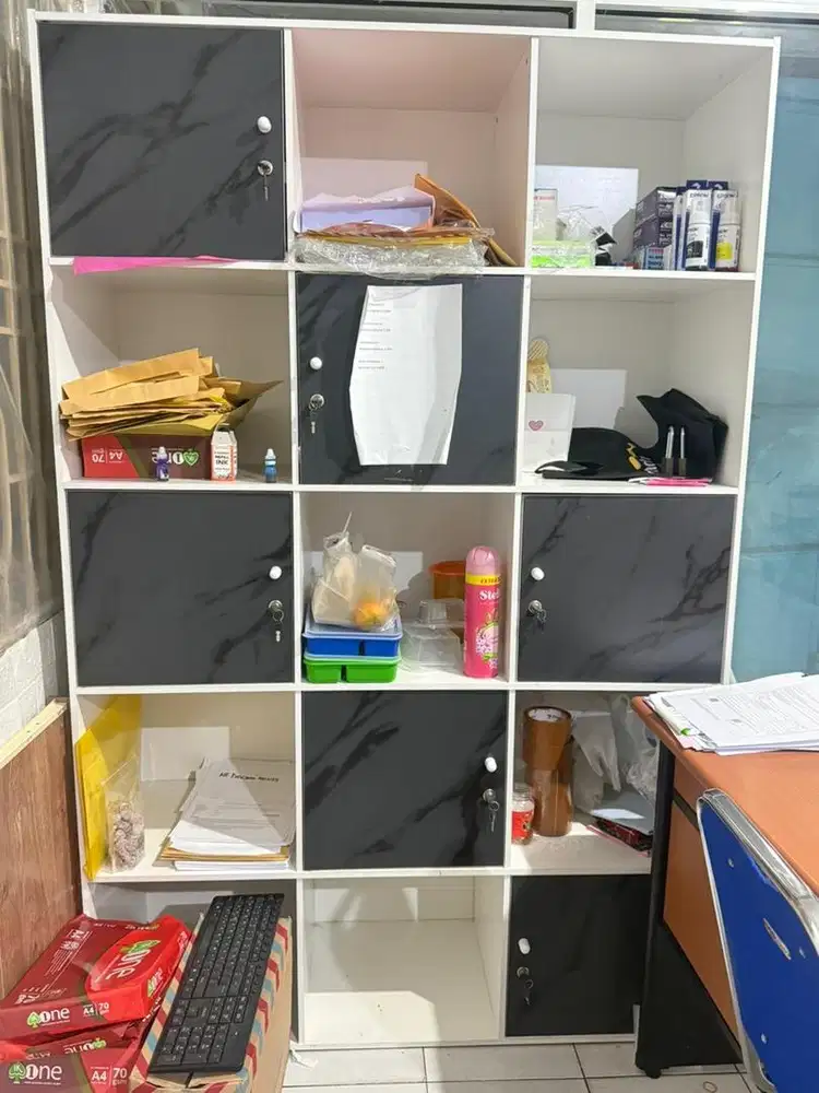 Barang bekas kantor