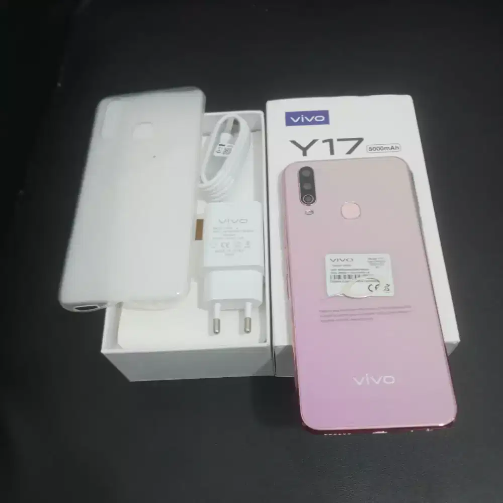 VIVO Y17 Ram 8GB fulset (warna pink)