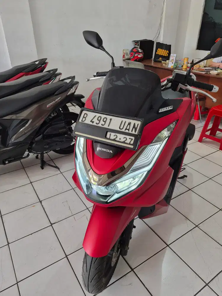 PCX 160 ABS 2022 OKe km 9000..cas/ kredit DP 500