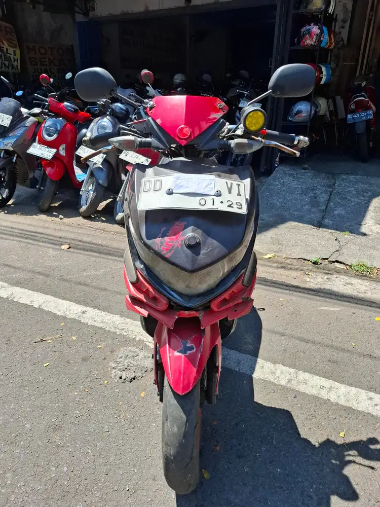 Yamaha Xeon 2014 kondisi sesuai foto