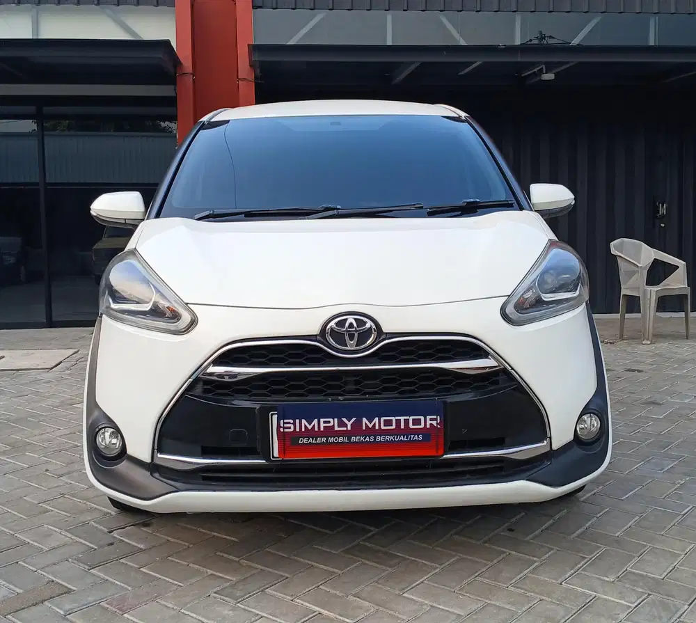 TOYOTA SIENTA 1.5 Q CVT AT 2017