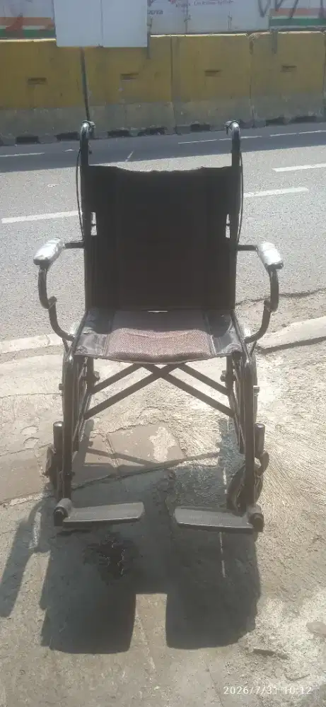 Kursi roda travel preloved