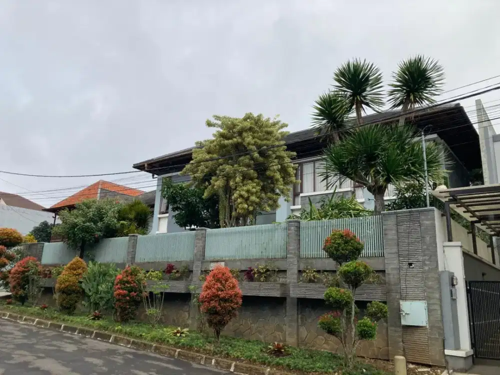 Dijual Cepat Rumah Terawat di Kawasan Pondok Hijau Bandung