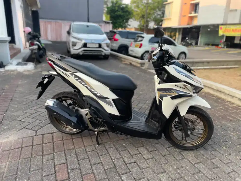 Vario 125 iss 2023 Pajak Panjang