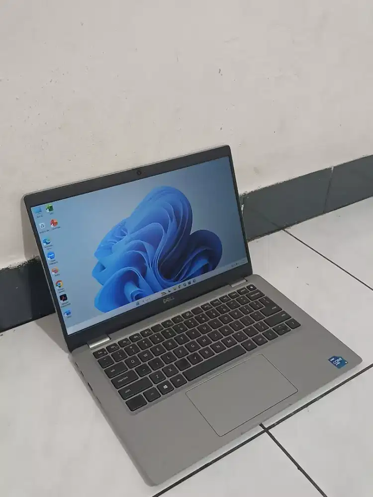 LAPTOP DELL LATITUDE 5320