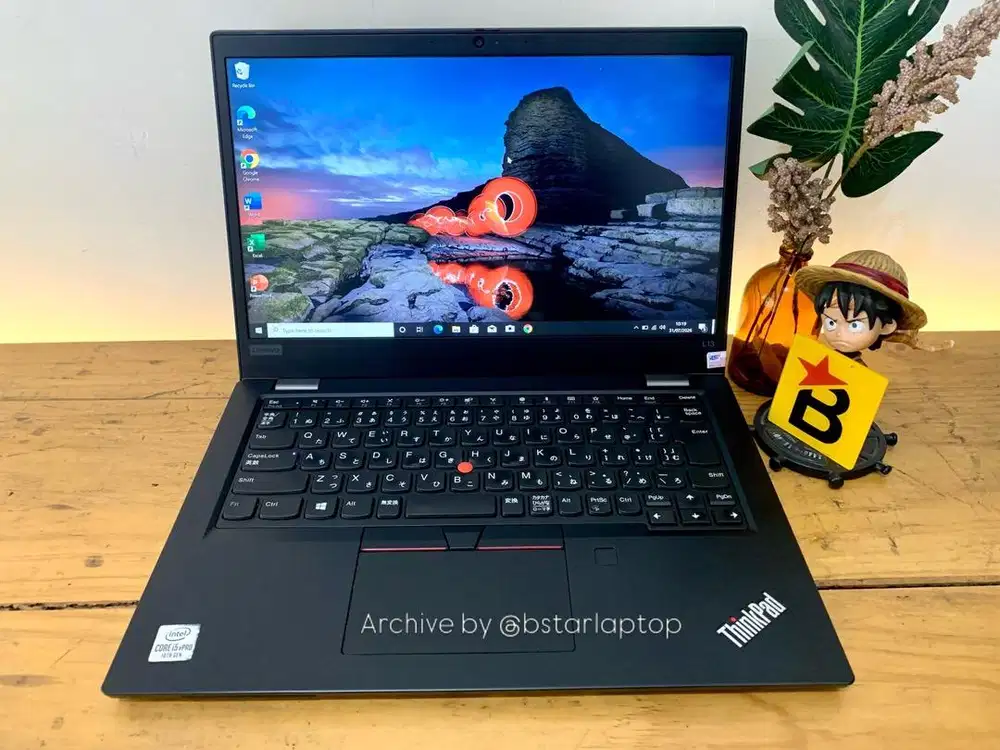 Laptop Lenovo Ideapad Slim 3 AMD RYZEN 3 3250U RAM 8/ 256 SSD kerja