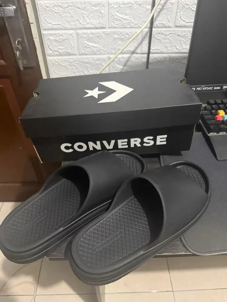 Sandal Converse Size 43 44