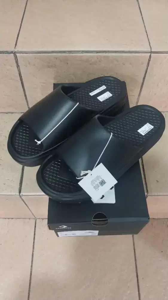 Sandal converse essential slide