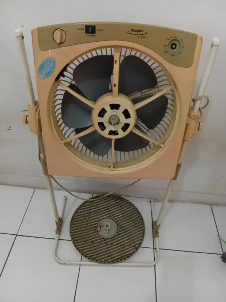 Kipas maspion full original 12 inch