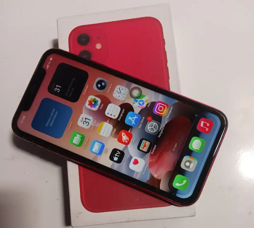 Iphone 11 64gb merah