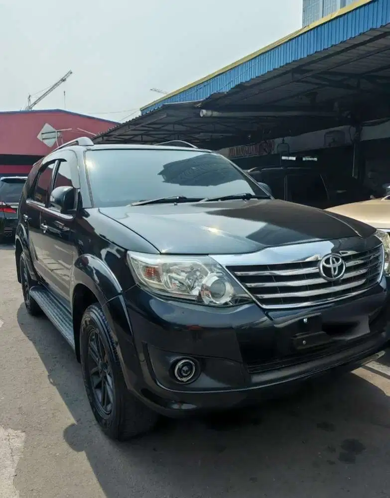 Toyota Fortuner 2005 Bensin