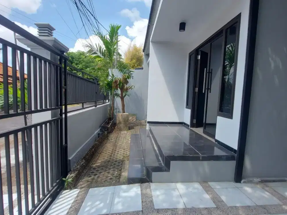 DIJUAL RUMAH SIAP HUNI - TAMAN GRIYA JIMBARAN, KUTA SELATAN BADUNG (ES)