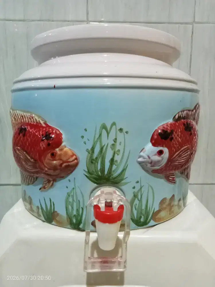 Guci keramik galon air minum