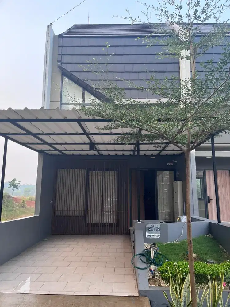 DIJUAL RUMAH 2 LANTAI MINIMALIS  ELEGANT LANGSUNG HUNI