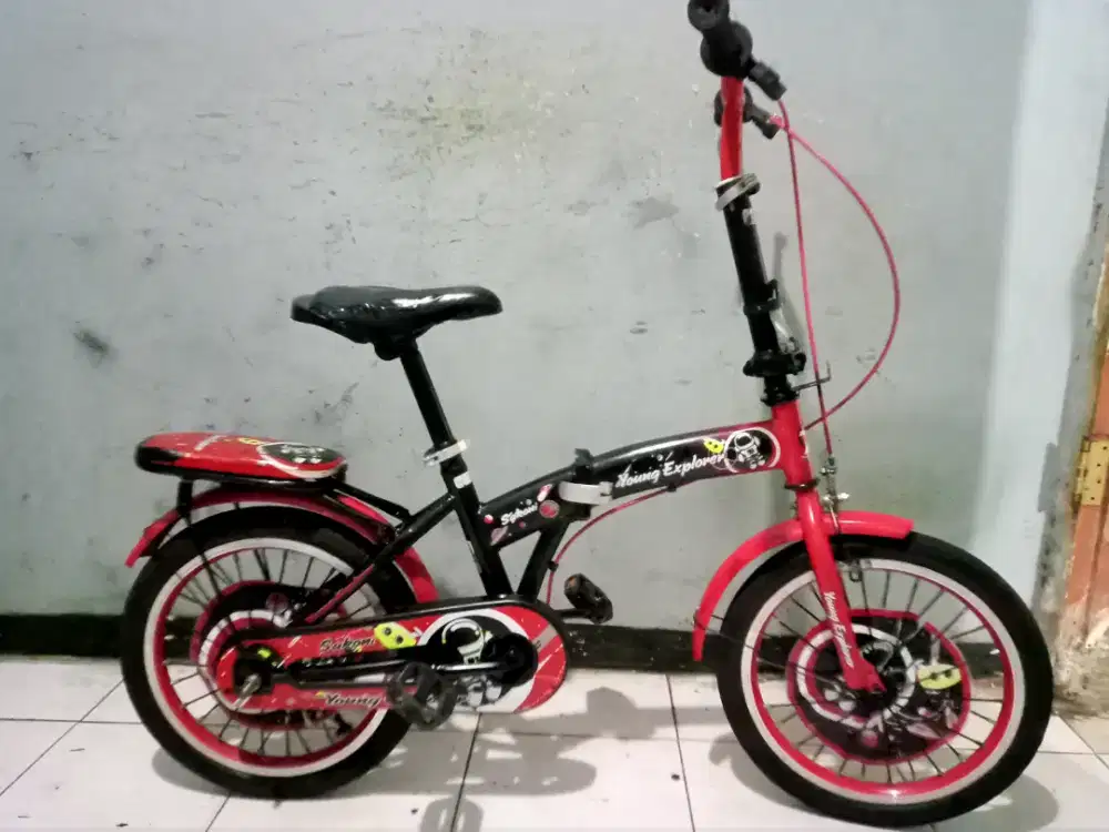 Dijual sepeda lipat merk EXPLORER ring 16 kondisi masih keker normal