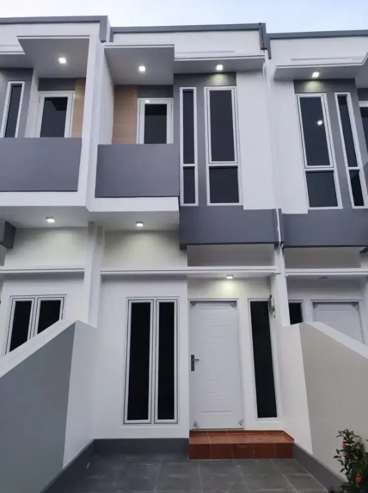 Rumah Murah strategis di Kayumanis Jakarta timur