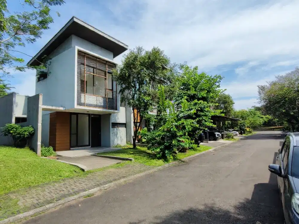 DIJUAL CEPAT Rumah Siap Huni di Cluster Deshna Avani BSD Tangerang.