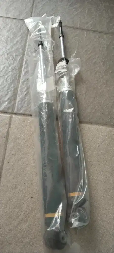 Di jual shock original copotan xpander