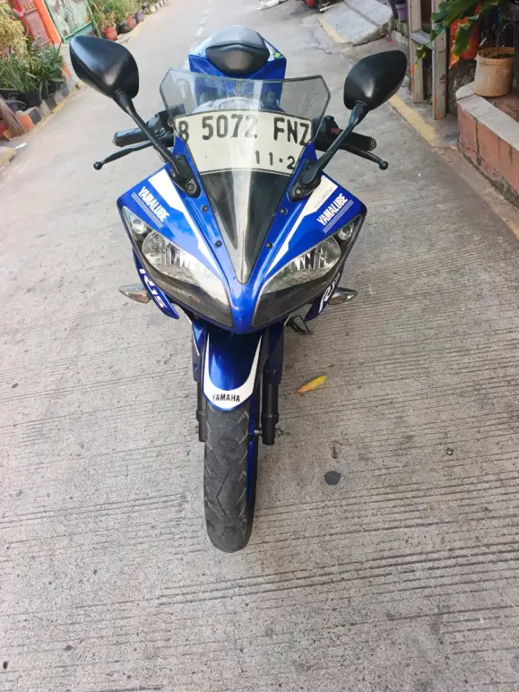 Yamaha R15 2015