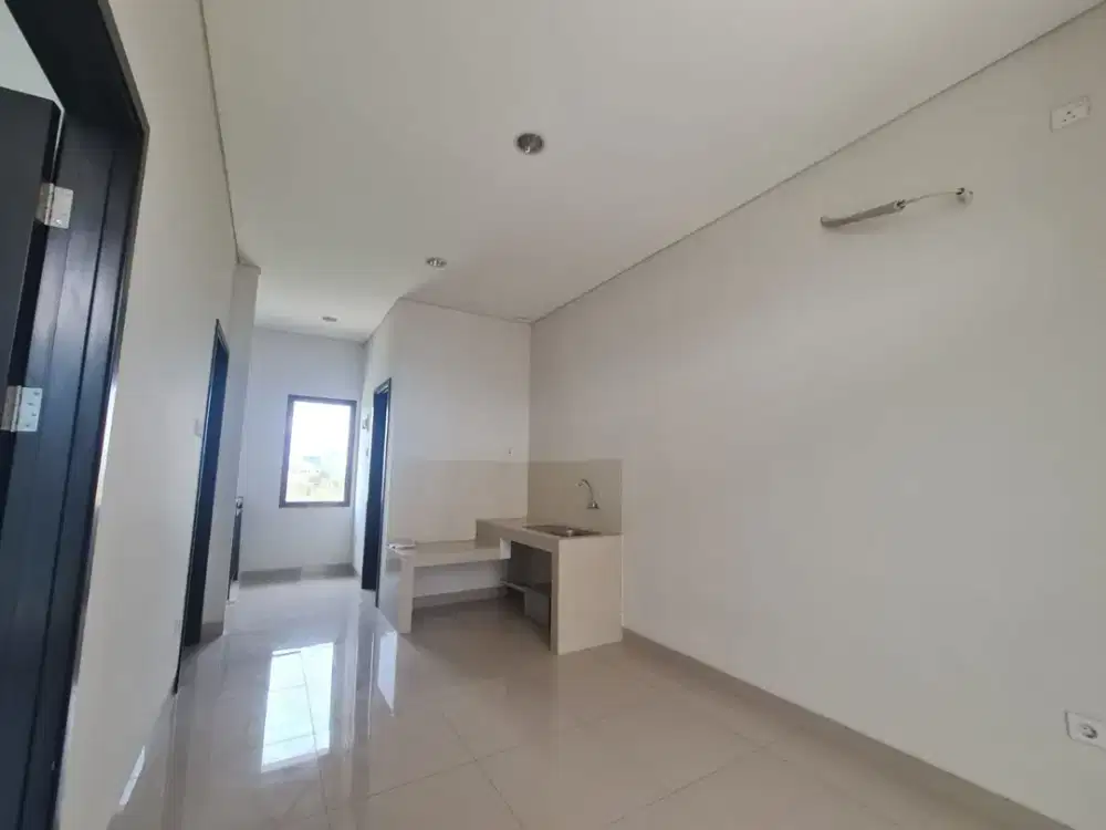 Sewa Ruko Savoy Strategis Siap Pakai, Tinggal Buka Usaha!, Jakarta Garden City, Cakung, 030