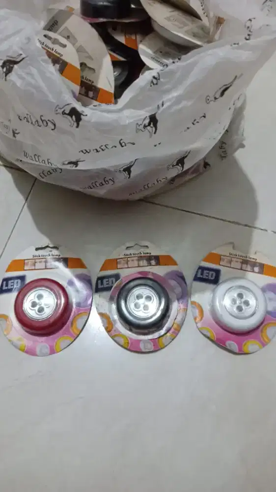 Lampu Emergency Tempel Serbaguna