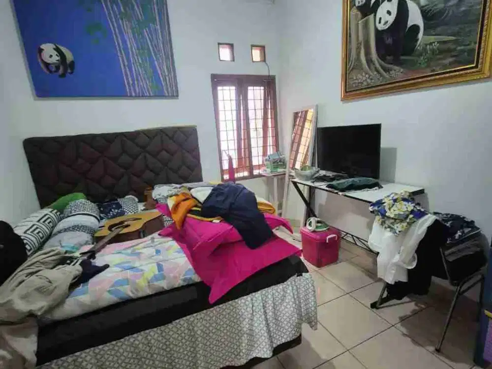 rumah siap huni murah terawat di pinggir jalan raya cck untuk usaha di Arcamanik dkt sport jabar