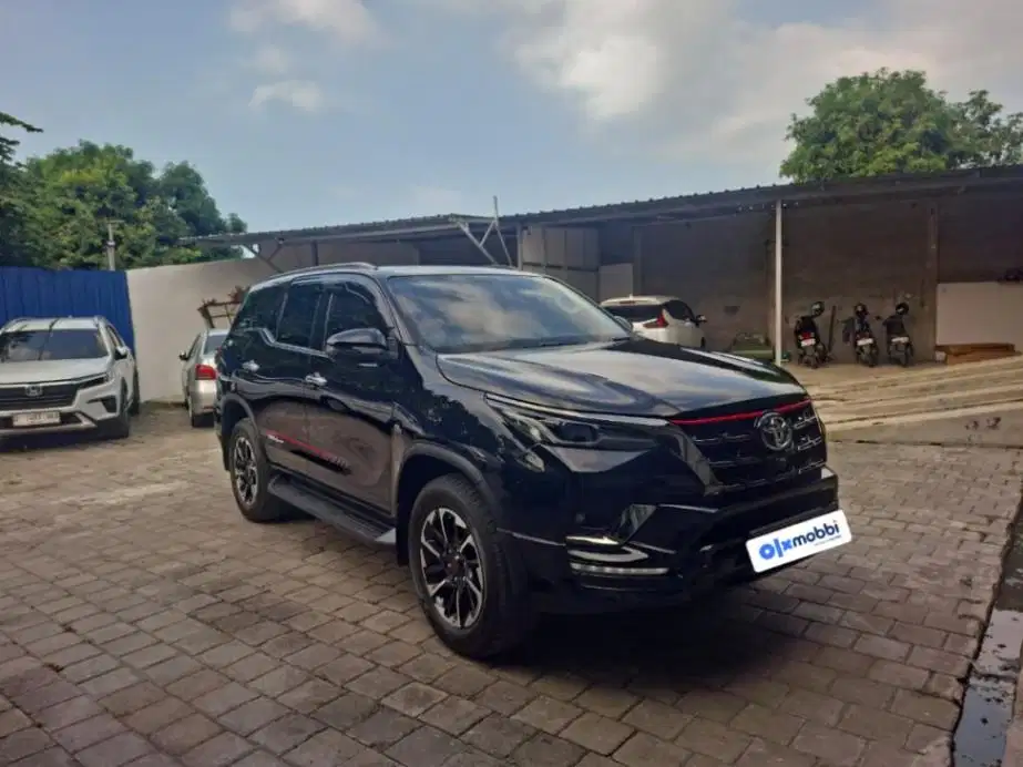 Toyota
Fortuner 2.7 4x2 SRZ Bensin
Automatic Tahun 2021