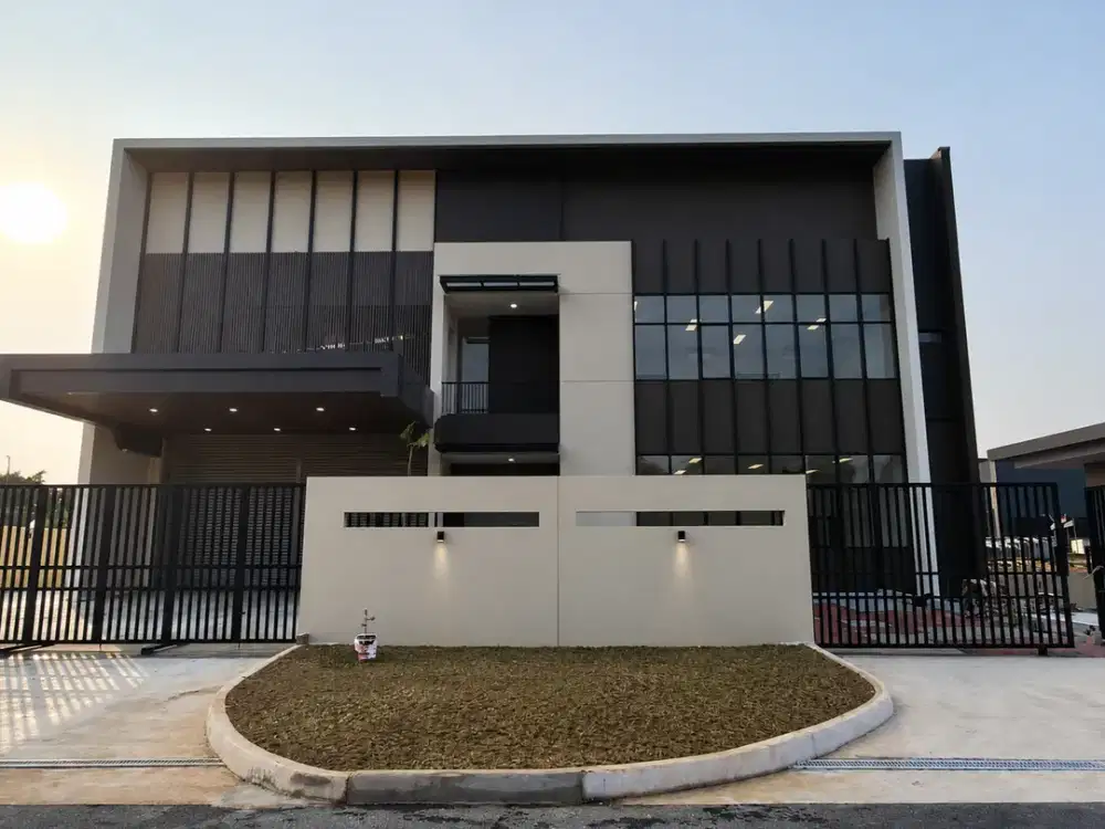 Ready Unit Gudang Plus Office Standard Factory Building Sfb Luas 1120M di Kawasan Industri Mm2100 Cikarang Bekasi