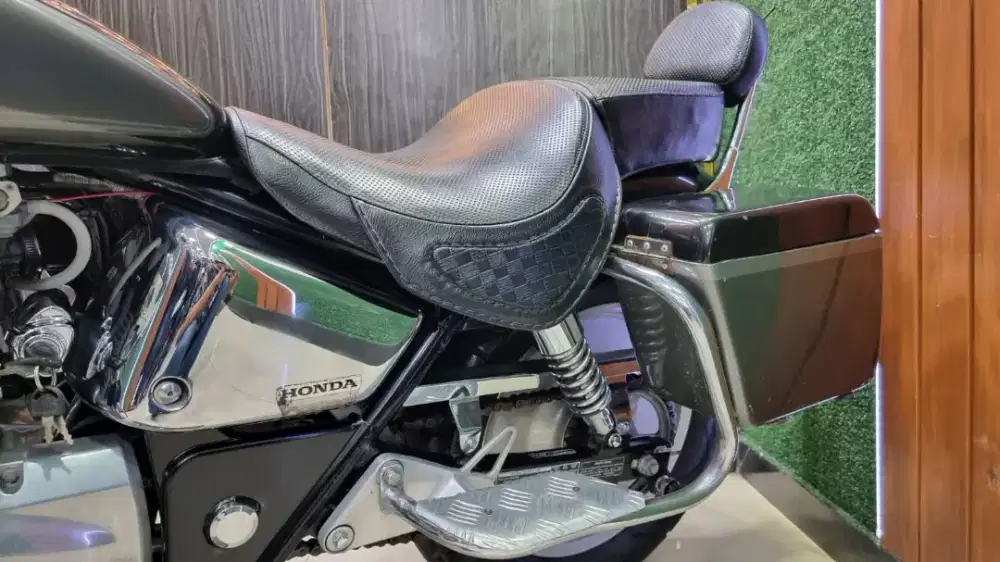 UD ENY MOTOR - Honda Phantom thn 2006 istimewah