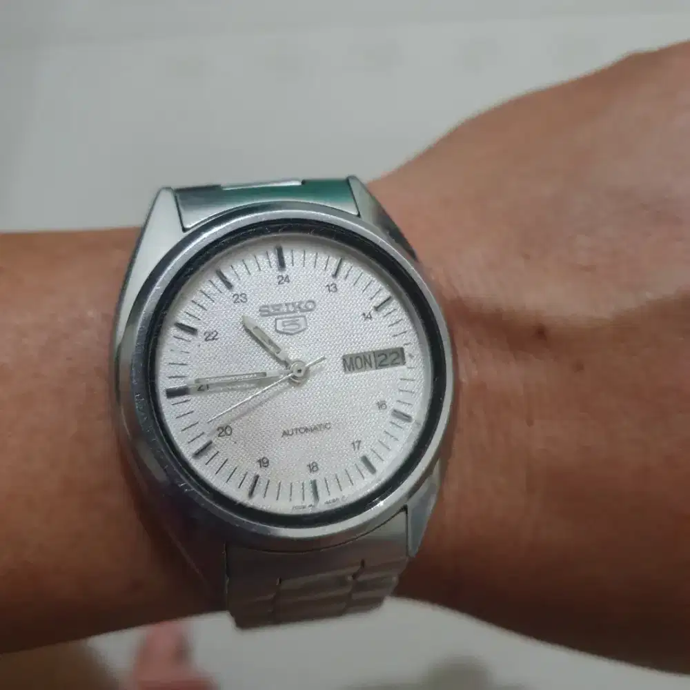 Seiko 5 military