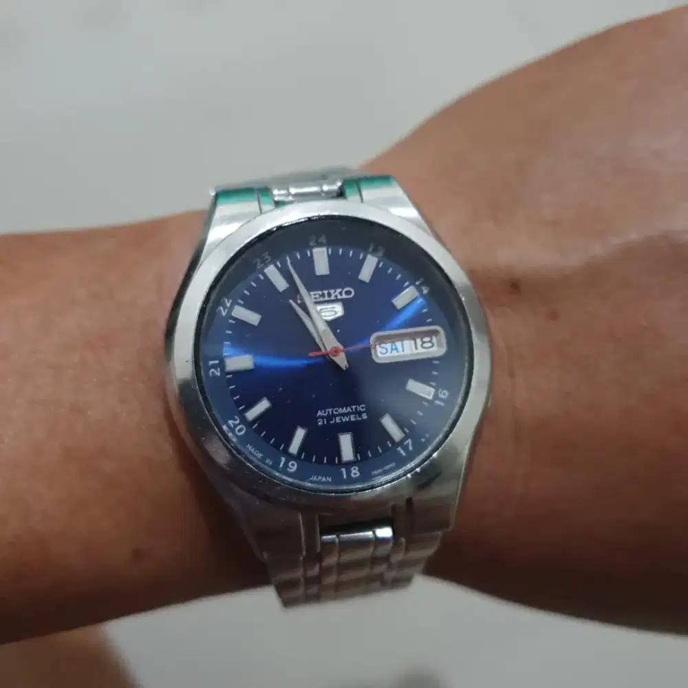 Jam seiko 5 automatic