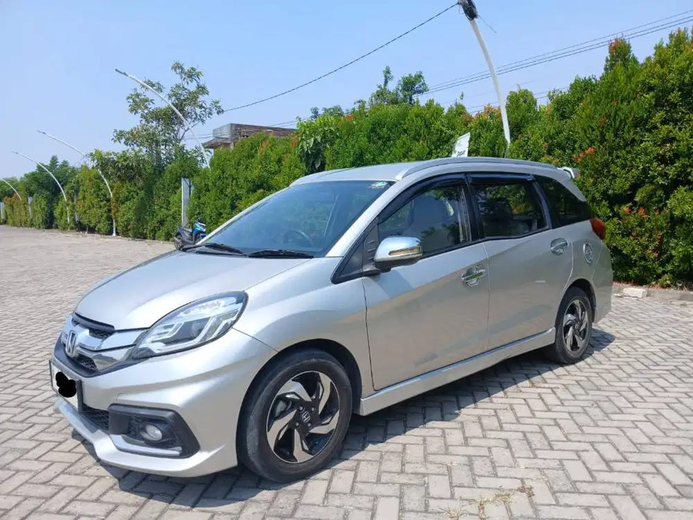 Honda Mobilio Type RS 2014