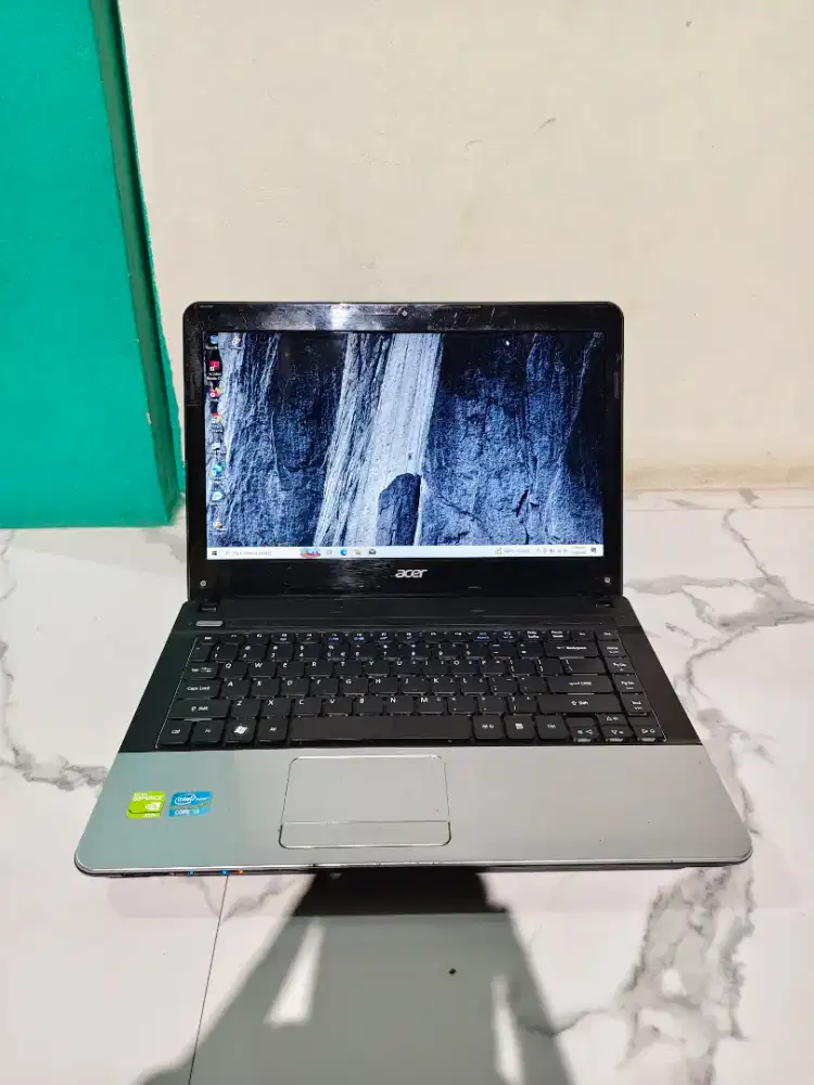 Laptop acer Aspire E1-471G Siap Pakai