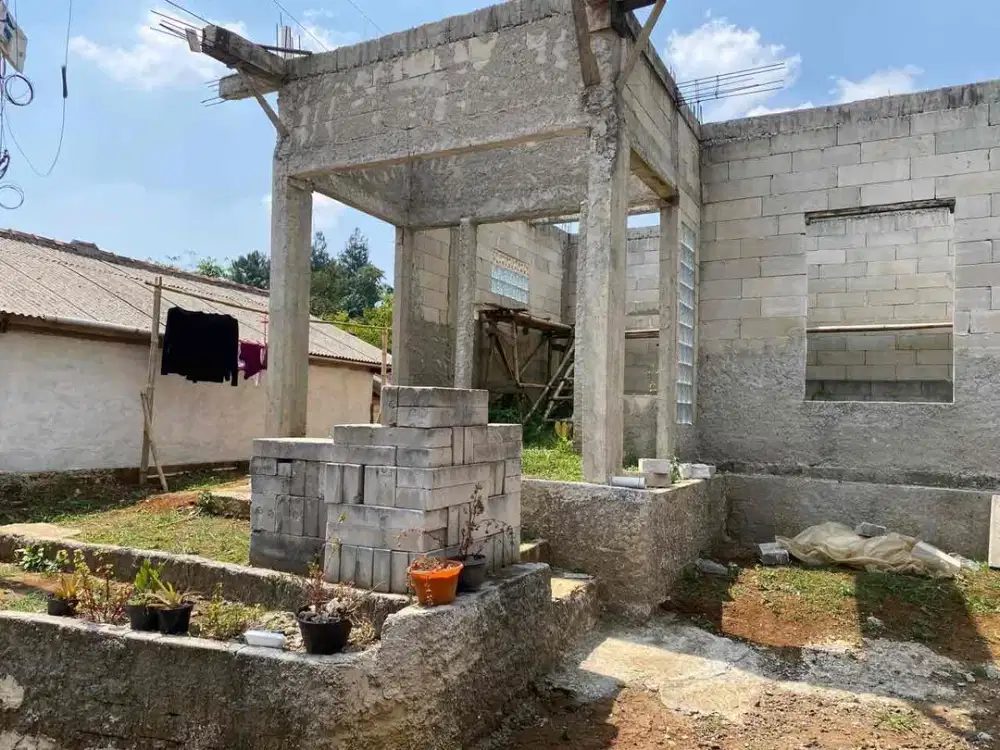 TANAH MURAH SUDAH BERIKUT BANGUNAN RUMAH STRATEGIS DI KECAMATAN TENJOLAYA BOGOR