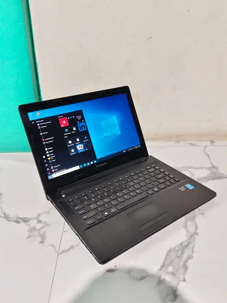 Laptop Lenovo G40-70 Intel Core i3 Gen 4 Ram 4GB HDD 500GB Siap Pakai