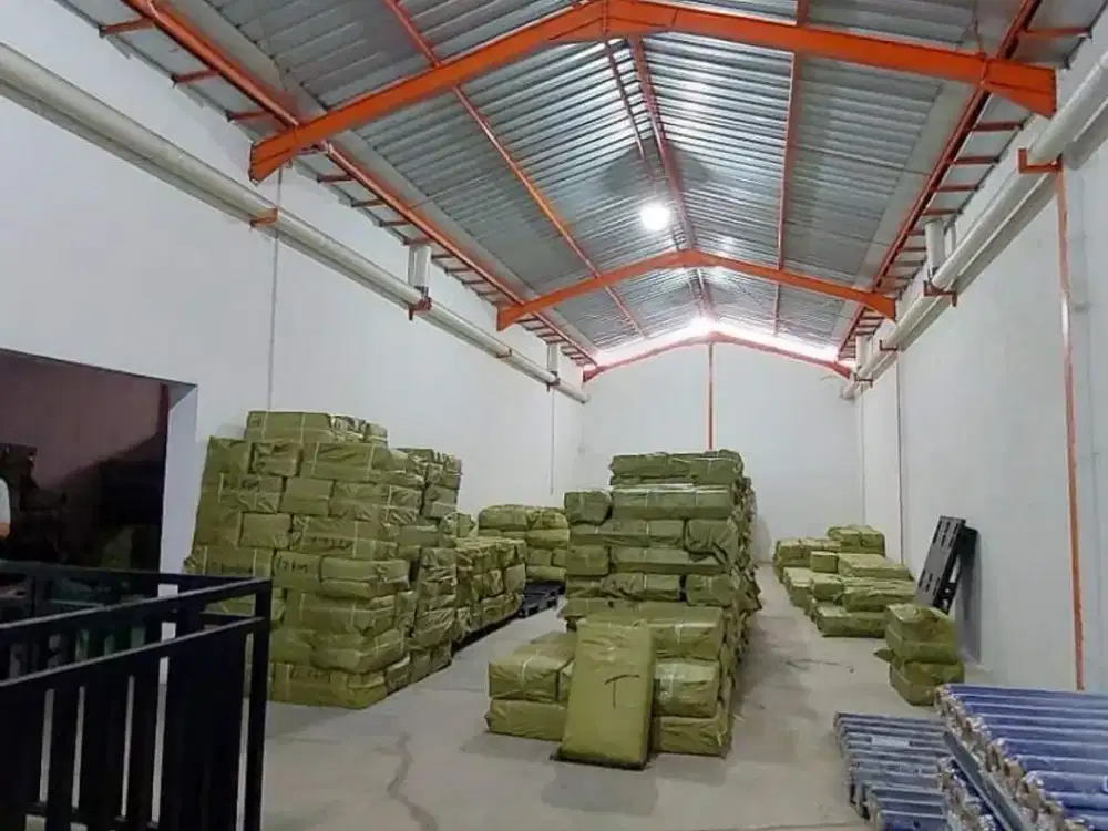 Gudang Merr Kalijudan dekat Ploso, Lebak, Kenjeran, Mulyosari (DND)