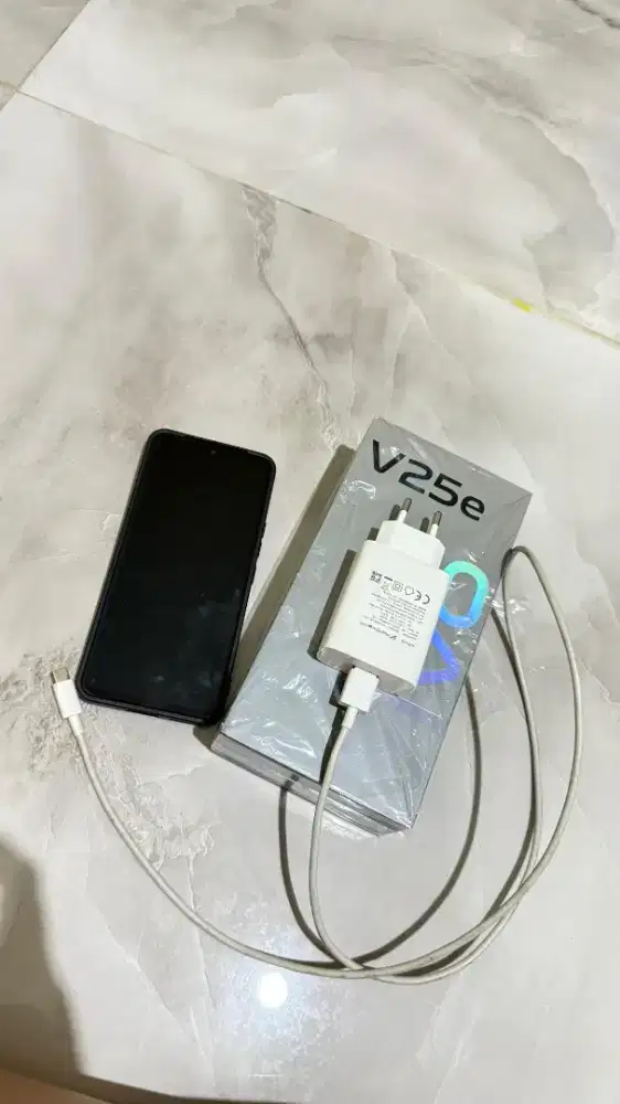 Vivo V25E grey Mulus